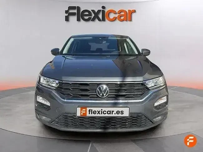 Usado VW T-Roc Edition 115 CV (84 kW) 2021 Gris / plata SUV