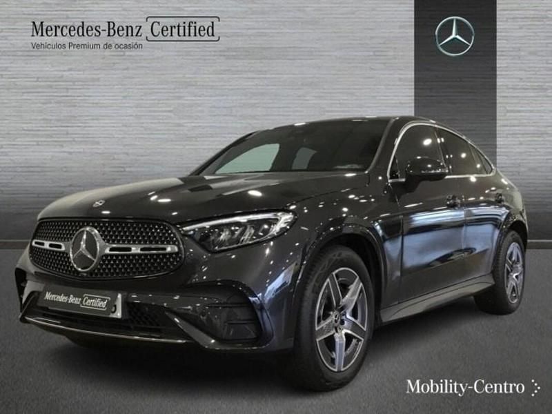 Verde olivo mate Usado 2024 Mercedes GLC220 AMG line Coupe | 62.900 € (Precio justo) - Imagen 1/4