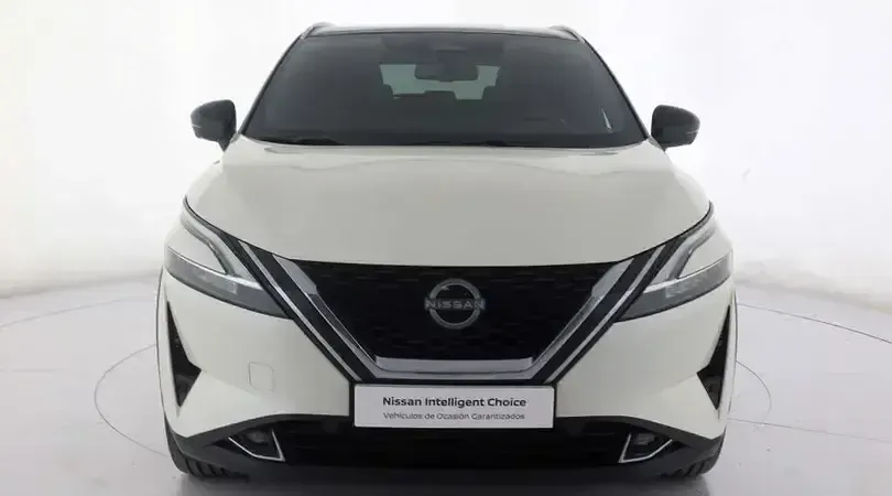 Usado Nissan Qashqai Tekna+ 158 CV (116 kW) 2023 Lunar white midnight black SUV