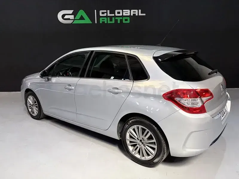 Usado Citroën C4 Exclusive 112 CV (82 kW) 2010 Gris / plata Berlina