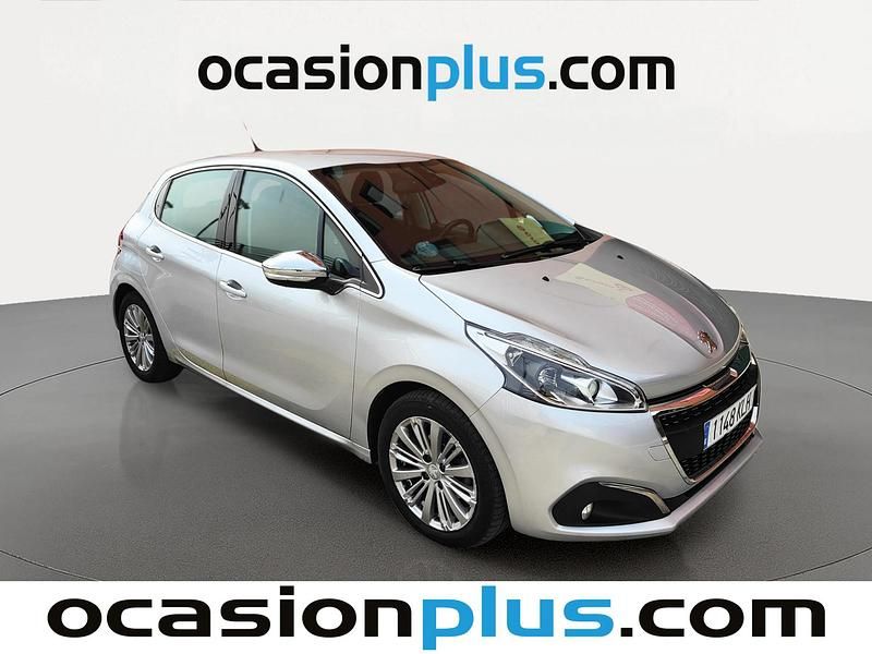 Usado Peugeot 208 Allure 110 CV (80 kW) 2018 Gris Utilitario
