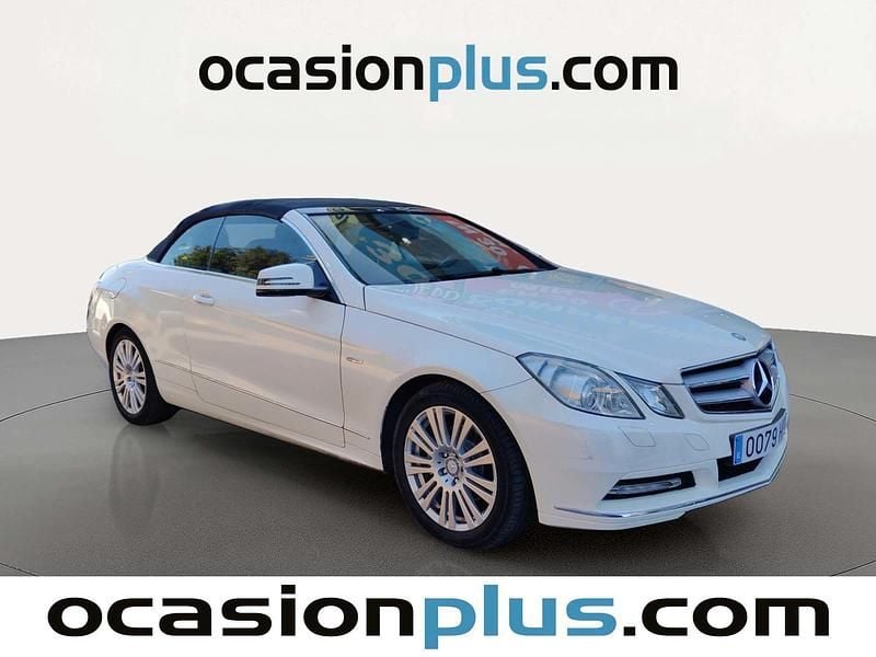 Usado Mercedes E200 Avantgarde 184 CV (135 kW) 2011 Blanco Descapotable