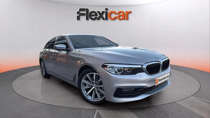 Usado BMW 520 Comfort Edition 190 CV (139 kW) 2020 Gris Berlina