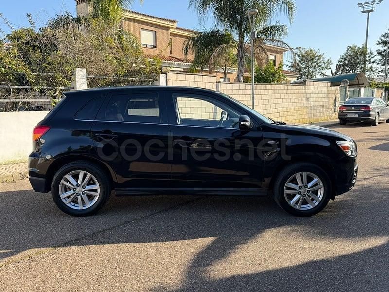 Usado Mitsubishi ASX 116 CV (85 kW) 2011 Negro SUV