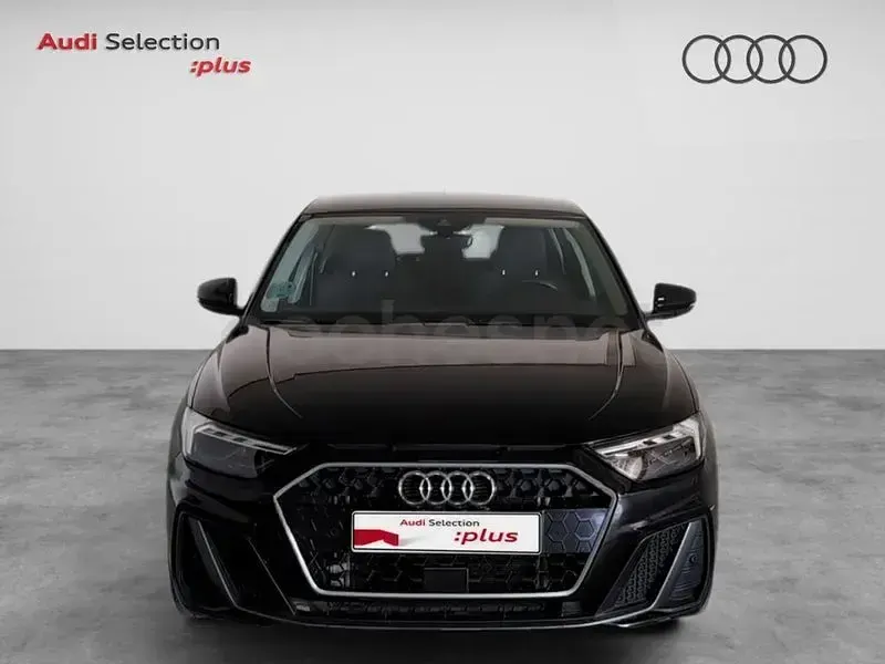 Usado Audi A1 Sportback 110 CV (80 kW) 2022 Negro Utilitario