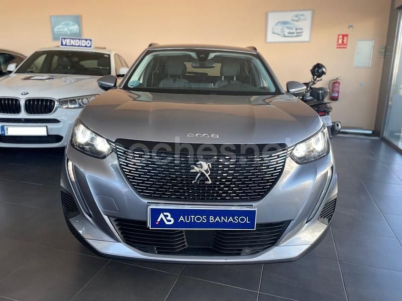 Gris / plata Usado 2021 Peugeot 2008 Allure SUV | 19.900 € (Caro) - Imagen 1/4