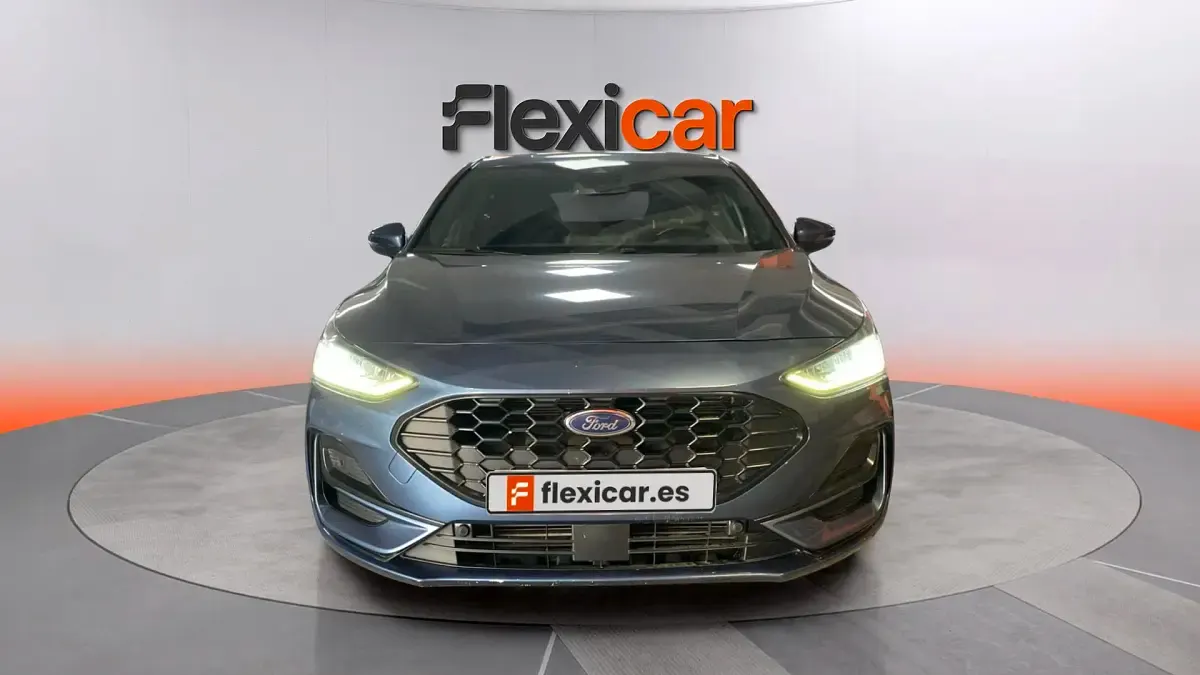 Usado Ford Focus ST-Line 125 CV (91 kW) 2023 Azul Berlina