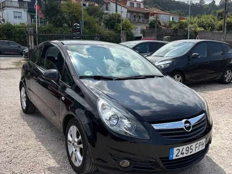 Usado Opel Corsa Enjoy 90 CV (66 kW) 2007 Negro Utilitario