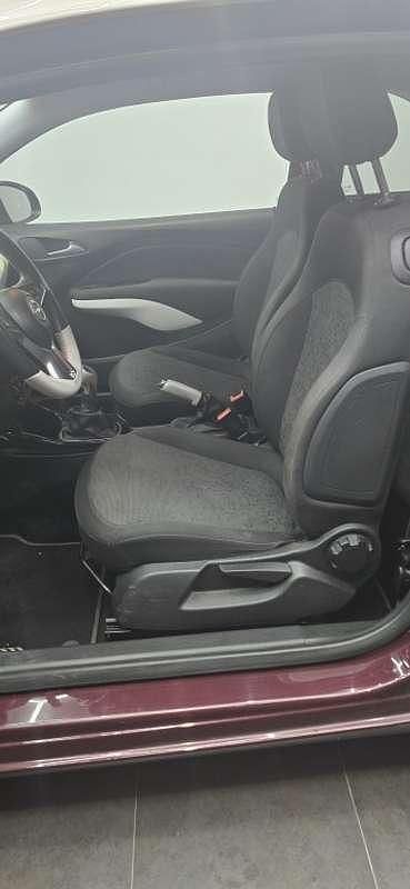 Usado Opel Adam Glam 87 CV (63 kW) 2016 Rojo Utilitario
