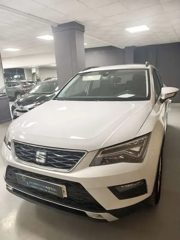 Usado Seat Ateca Ecomotive 116 CV (85 kW) 2019 Blanco SUV