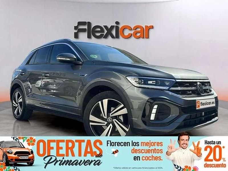 Usado VW T-Roc R-line 150 CV (110 kW) 2025 Negro SUV