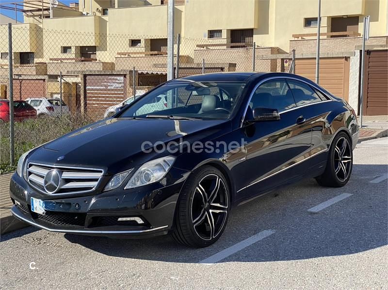 Usado Mercedes E350 Elegance 231 CV (169 kW) 2010 Negro Coupe