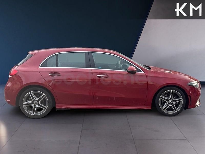 Usado Mercedes A180 116 CV (85 kW) 2020 Granate Berlina