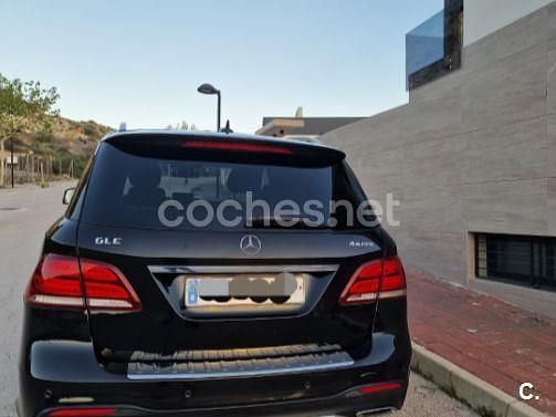 Usado Mercedes GLE250 204 CV (150 kW) 2016 Negro SUV