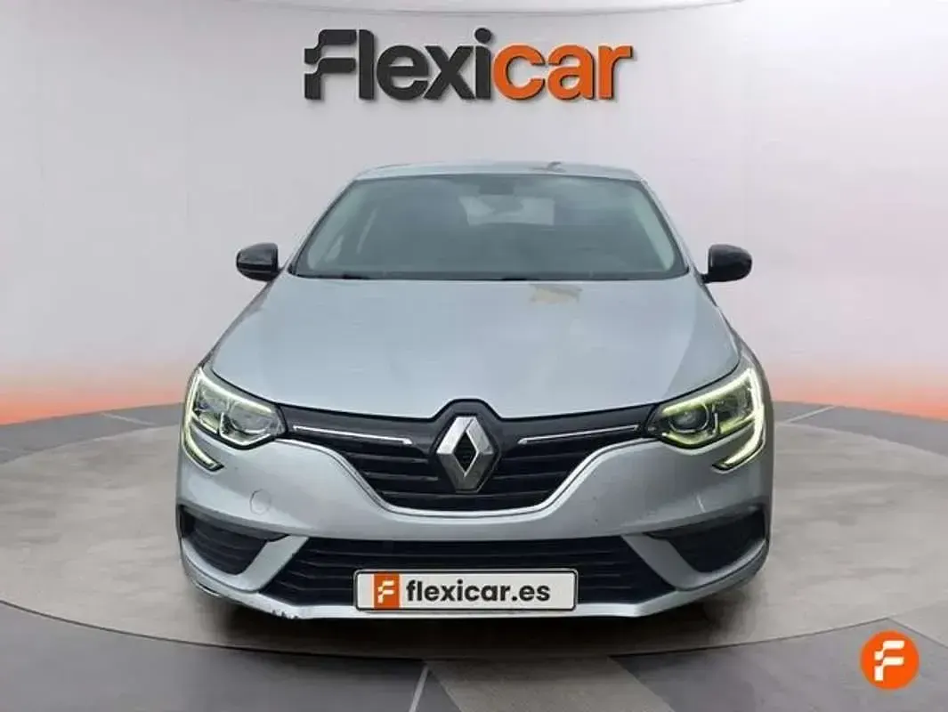 Usado Renault Mégane LIMITED 140 CV (102 kW) 2020 Gris Utilitario