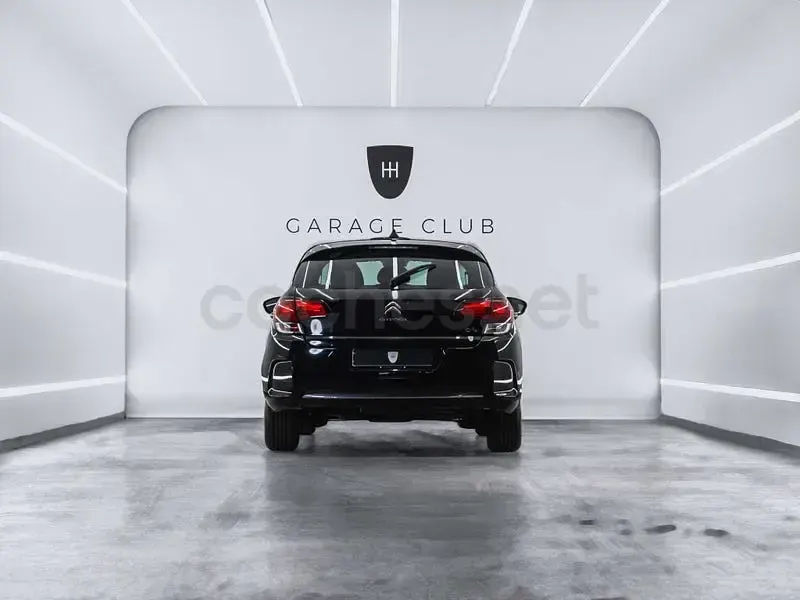 Usado Citroën C4 Live 99 CV (72 kW) 2018 Negro Berlina