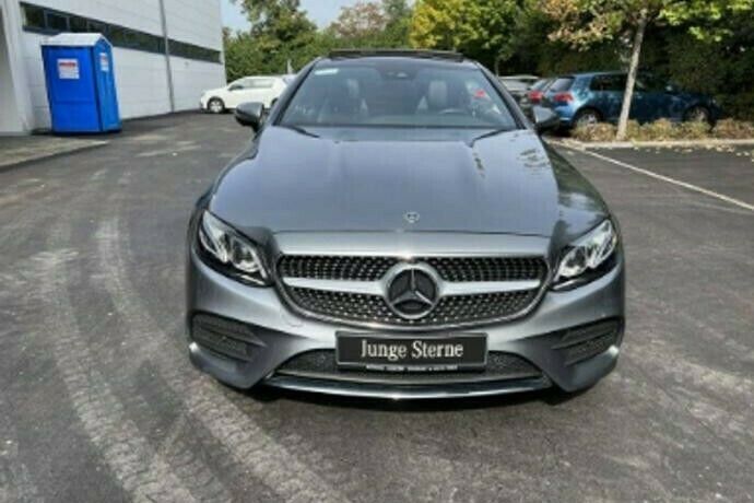 Usado Mercedes E400 AMG 333 CV (244 kW) 2018 Gris Berlina