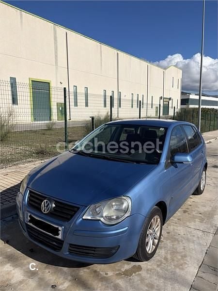 Azul Usado 2008 VW Polo United Berlina | 4000 € (Buen precio) - Imagen 1/4