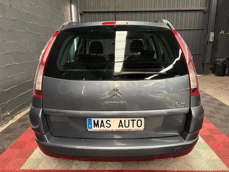 Usado Citroën Grand C4 Picasso Business Class 112 CV (82 kW) 2012 Gris / plata Monovolumen