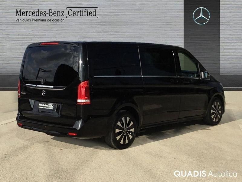 Usado Mercedes V220 Avantgarde 163 CV (119 kW) 2023 Negro Monovolumen