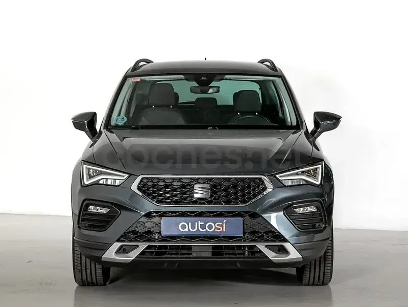 Usado Seat Ateca Style 150 CV (110 kW) 2021 Gris / plata SUV