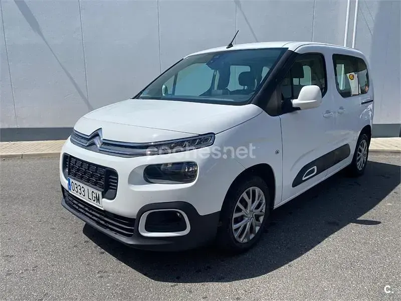 Usado Citroën Berlingo Feel 102 CV (75 kW) 2020 Blanco Monovolumen