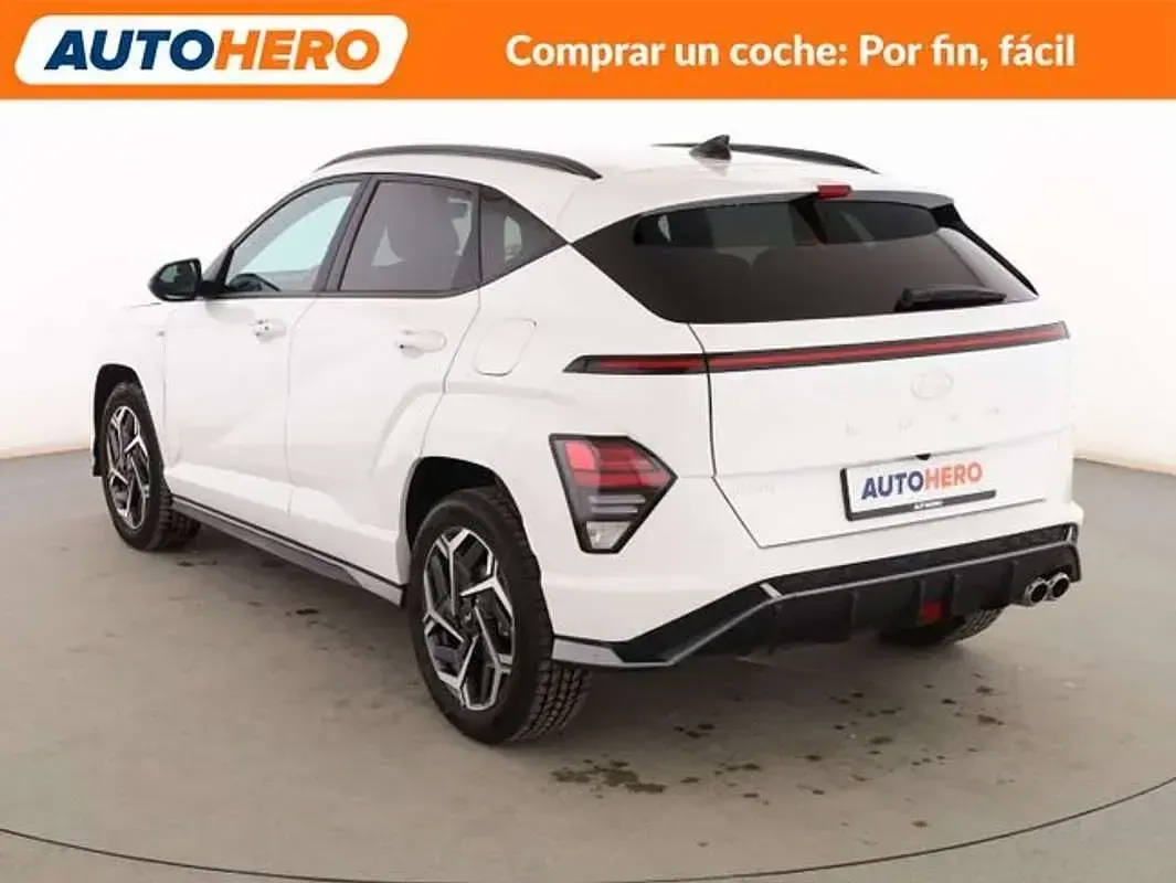 Usado Hyundai Kona N Line 139 CV (102 kW) 2025 Blanco SUV