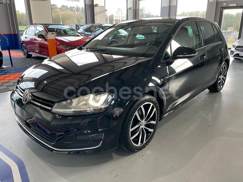 Usado VW Golf VII Advance 115 CV (84 kW) 2017 Negro Berlina