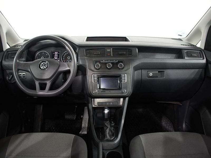 Usado VW Caddy 102 CV (75 kW) 2020 Plata réflex metalizado Monovolumen