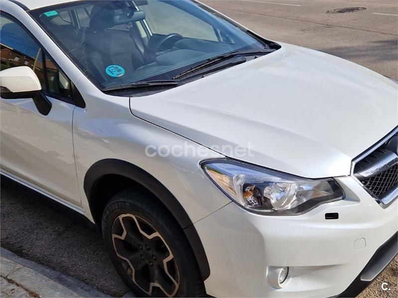 Blanco Usado 2015 Subaru XV SUV | 13.600 € (Un poco caro) - Imagen 1/4
