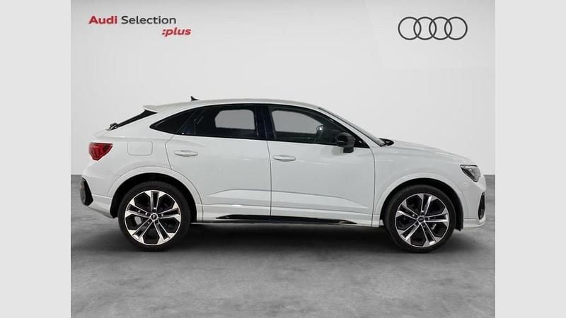 Usado Audi Q3 Sportback 150 CV (110 kW) 2024 Blanco glaciar (metalizado) SUV