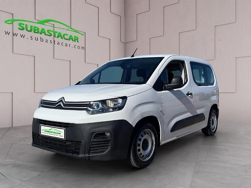 Usado Citroën Berlingo Live 100 CV (73 kW) 2020 Blanco Monovolumen