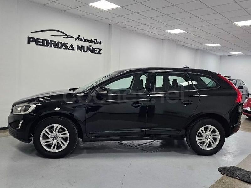 Usado Volvo XC60 Momentum 150 CV (110 kW) 2016 Negro SUV