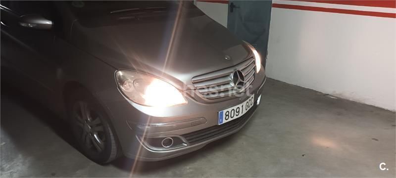 Verde Usado 2008 Mercedes B180 Monovolumen | 5499 € (Buen precio) - Imagen 1/4
