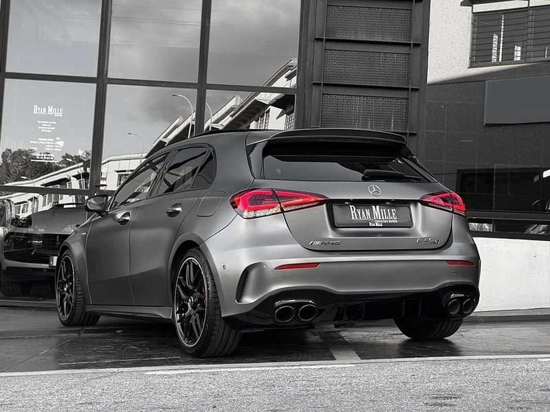 Usado Mercedes A45 AMG AMG 421 CV (309 kW) 2021 Gris Utilitario
