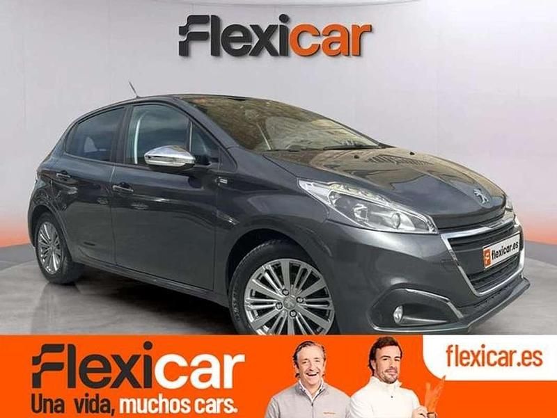 Gris Usado 2016 Peugeot 208 Active Utilitario | 7990 € (Precio justo) - Imagen 1/4