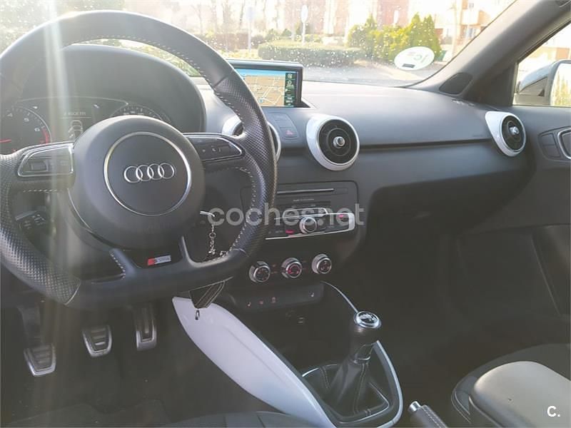 Usado Audi A1 Sportback Exclusive 95 CV (69 kW) 2017 Blanco Utilitario