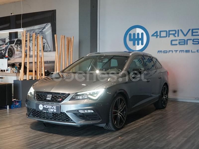 Usado Seat Leon CUPRA 300 CV (220 kW) 2017 Gris / plata Familiar