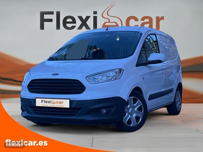 Usado Ford Tourneo Courier Trend 75 CV (55 kW) 2017 Monovolumen