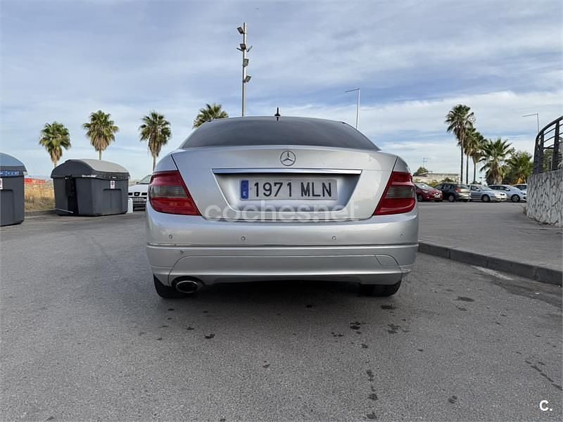 Gris / plata Usado 2009 Mercedes C250 Avantgarde Berlina | 7900 € (Super precio) - Imagen 1/4