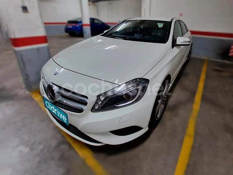 Blanco Usado 2013 Mercedes A180 Style Berlina | 12.790 € (Precio justo) - Imagen 1/3