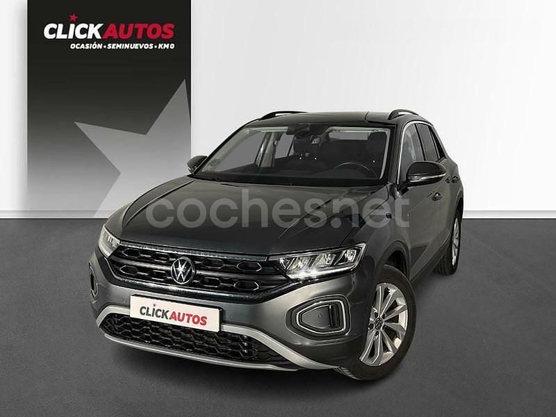 Gris / plata Usado 2022 VW T-Roc Life SUV | 20.050 € (Precio justo) - Imagen 1/4