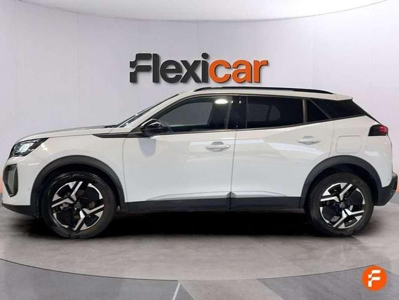 Używany Peugeot 2008 Allure 102 KM (75 kW) 2023 Biały SUV