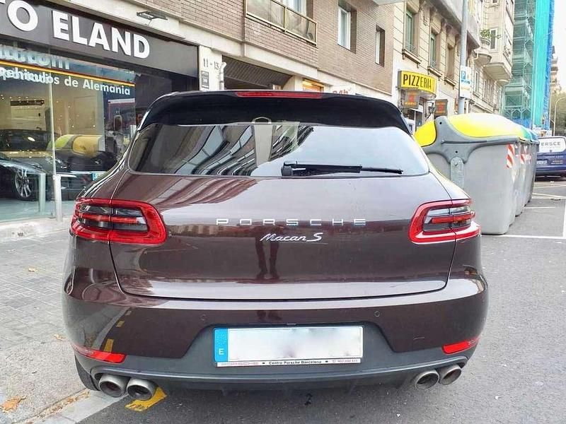 Käytetty Porsche Macan S 258 HP (189 kW) 2016 Ruskea Katumaasturi