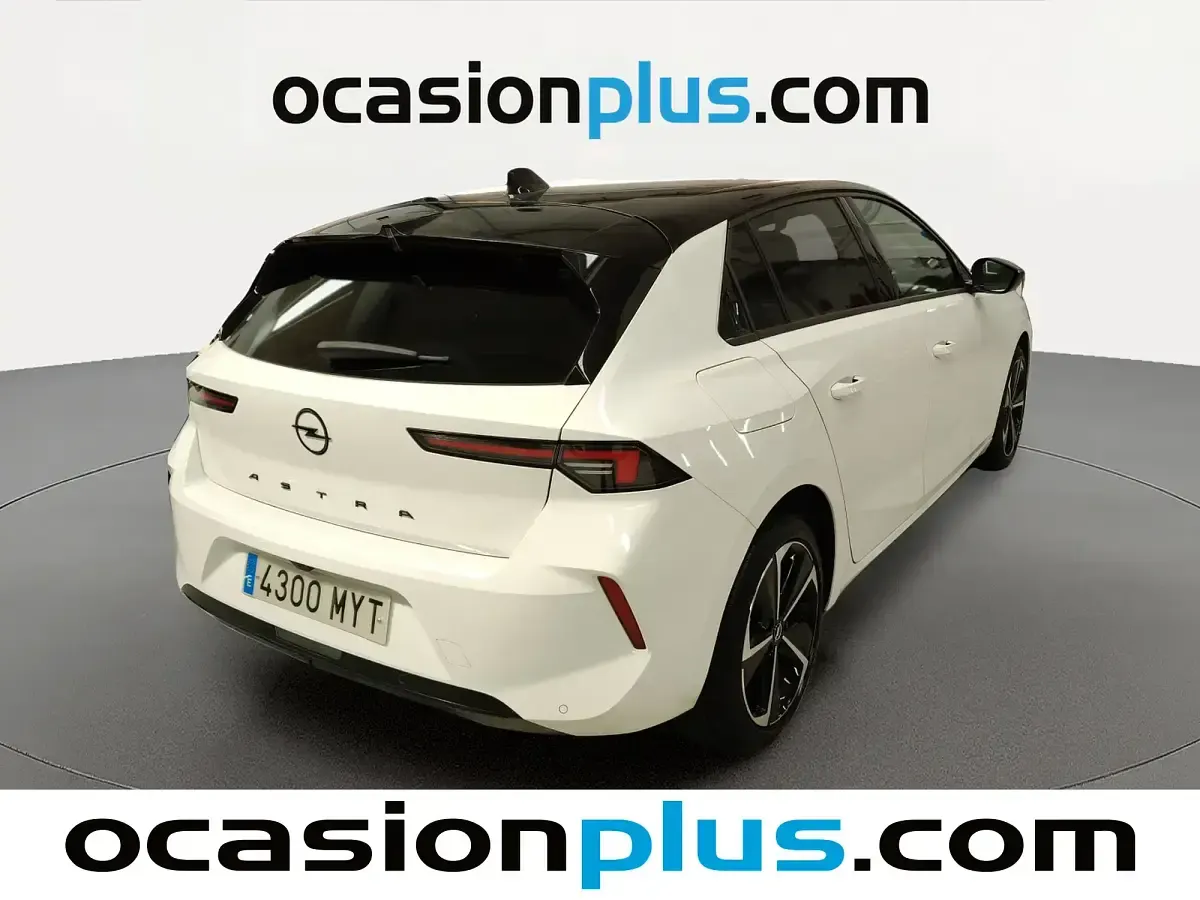 Usado Opel Astra 130 CV (95 kW) 2025 Blanco Utilitario