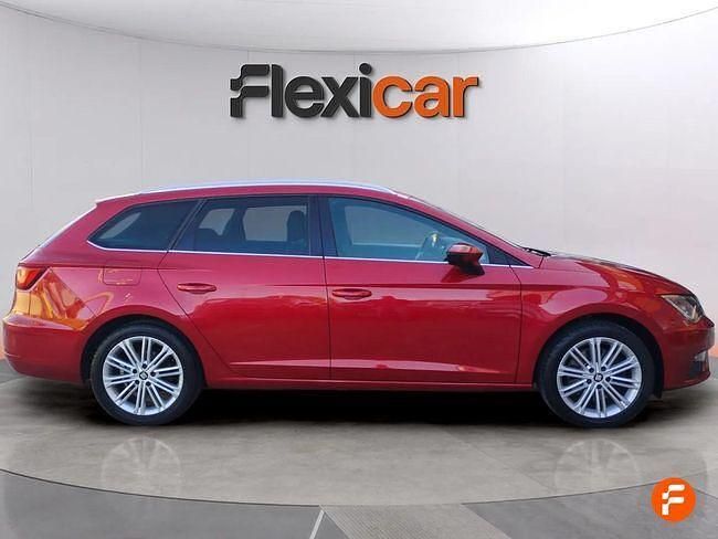 Usado Seat Leon 180 CV (132 kW) 2018 Naranja Utilitario