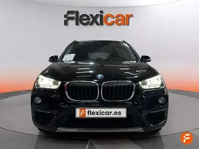 Usado BMW X1 150 CV (110 kW) 2019 Negro SUV