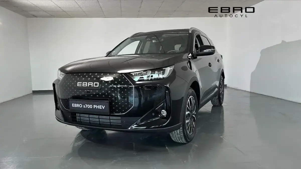 Nuevo Ebro s700 Luxury 346 CV (254 kW) 2025 Gris SUV