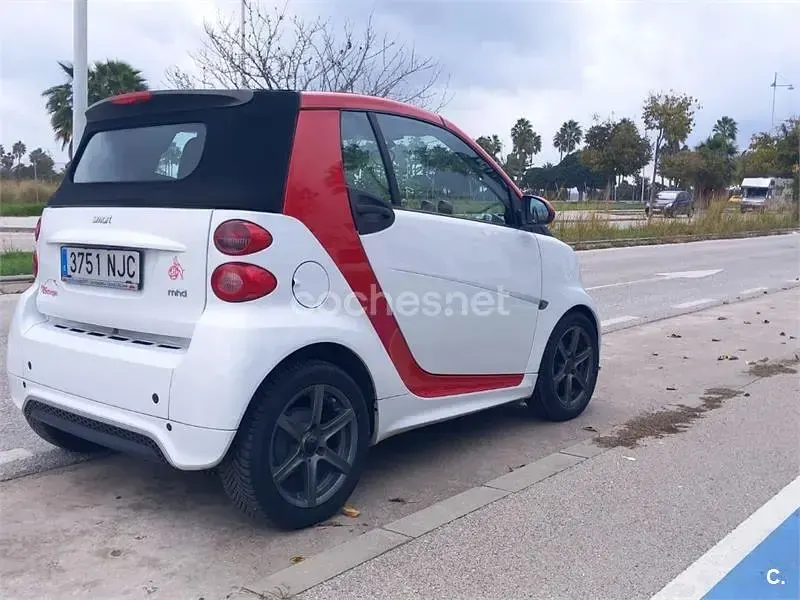 Usado Smart ForTwo Cabrio Passion 71 CV (52 kW) 2014 Blanco Descapotable