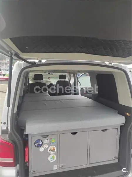 Usado VW Multivan Comfortline 180 CV (132 kW) 2010 Gris / plata Monovolumen